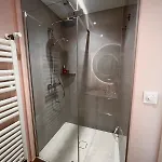 Chic With Panoramic View Apartmán *