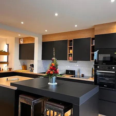 Chic With Panoramic View カーン