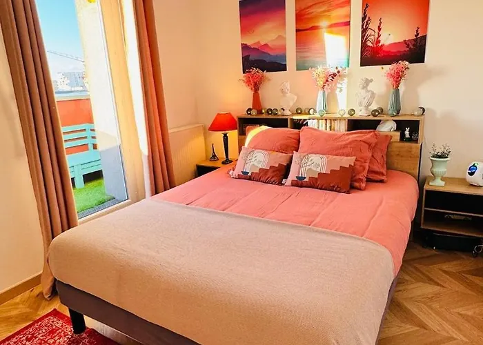 Chic With Panoramic View Apartment Caen