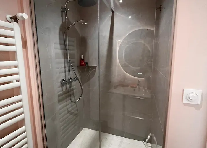 Chic With Panoramic View Apartment *